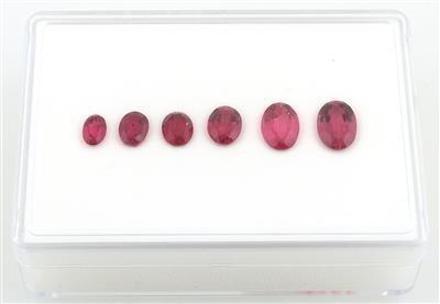 Lose Turmaline, Rubellite zus. 13 ct - Exclusive diamonds and gems