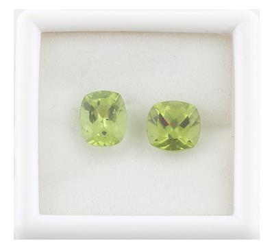 2 Peridote 4,28 ct - Diamanti e pietre preziose esclusivi