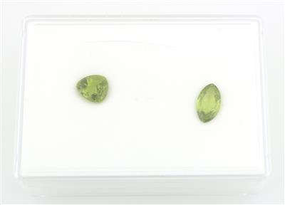 2 lose Peridote - Exclusive diamonds and gems
