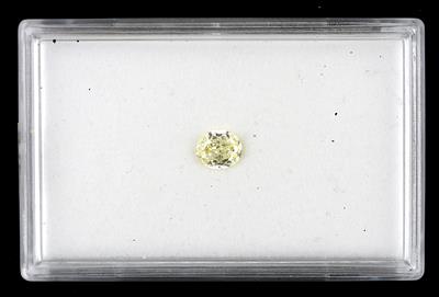 Loser Diamant im Ovalschliff 1,05 ct, Natural Fancy Light Yellow/vs2 - Exkluzivní diamanty a drahokamy