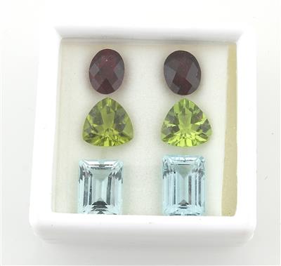 Lot aus Aquamarinen, Peridoten u. Turmalinen zus. 19,80 ct - Exklusive Diamanten und Farbsteine