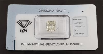 Loser Fancy Light Olive Diamant 4,06 ct - Exkluzivní diamanty a drahokamy