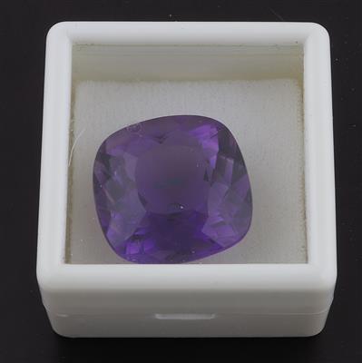 Loser Amethyst 40 ct - Exkluzivní diamanty a drahokamy