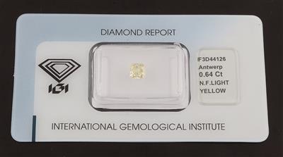 Loser Natural Fancy Light Yellow Diamant 0,64 ct - Exkluzivní diamanty a drahokamy