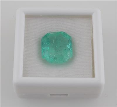 Loser Smaragd 11,26 ct - Exklusive Diamanten und Farbsteine