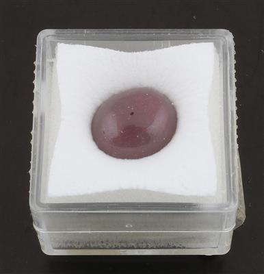 Loser Rubin im Cabochonschliff 8,28 ct - Exklusive Farbsteine