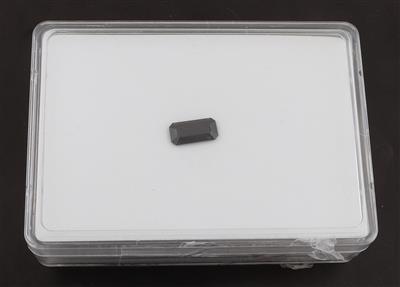 Loser Spinell 2,60 ct - Exklusive Farbsteine