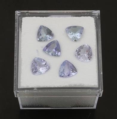 Lot aus losen Tansaniten zus. 3,92 ct - Exclusive diamonds and gems