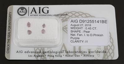 Lot aus losen Natural Fancy Intense to Deep Pinkish Purple Diamanten zus. 0,45 ct - Diamonds Only