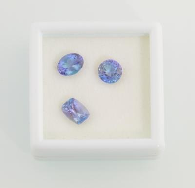 3 lose Tansanite zus. 4,85 ct - Exkluzivní šperky