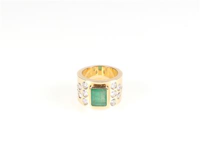 Brillant Smaragdring zus. ca. 3,10 ct - Schmuck