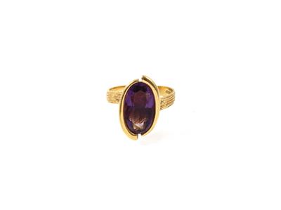 Amethyst Ring - Jewellery