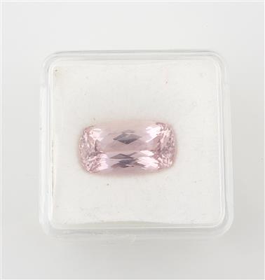 Loser Kunzit 15,90 ct - Sommerauktion Diamanten, Farb- und Schmucksteine