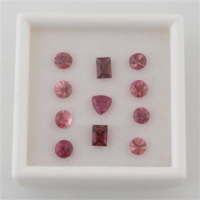 Lose Turmaline u. Granate zus. 6,35 ct - Herbstauktion - Diamanten, Farb- und Schmucksteine