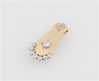 A. E. Köchert Diamant Kleiderclip zus. ca. 1,20 ct - Schmuck