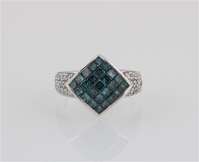 Ring mit tlw. behandelten Diamanten zus. ca. 1,40 ct - Jewellery