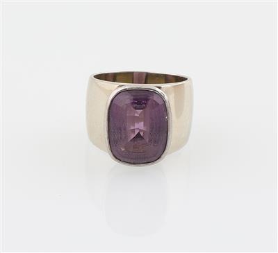 Amethyst Ring - Klenoty