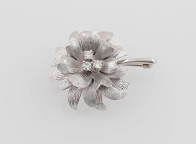 Brillant Blütenbrosche zus. ca. 0,10 ct - Jewellery