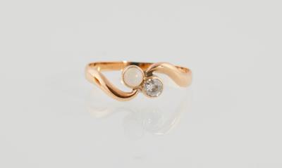 Diamant Opal Ring - Jewellery