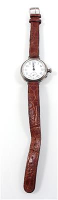 Armbanduhr - Schmuck - Uhrenschwerpunkt