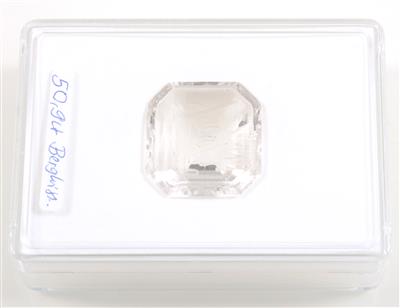 Bergkristall 50,9 ct - Diamanten und exklusive Farbsteinvarietäten
