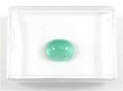 Loser Smaragd im Cabochonschliff 36,14 ct - Exklusive Diamanten und Farbsteine