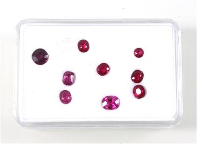 Lot lose Rubine zus. 3,54 ct, ein Granat 0,73 ct - Gioielli