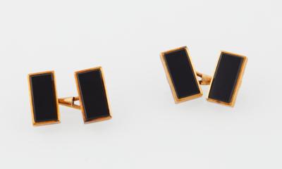 A Pair of Onyx Cufflinks - Watches and men's accessories