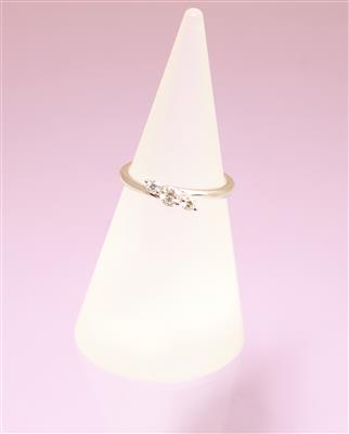 Brillantring zus. ca. 0,25 ct - Schmuck - Meet your special Young Favorites – Time for Love