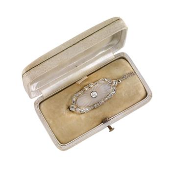 A diamond pendant, total weight ca. 0,90 ct - Jewellery