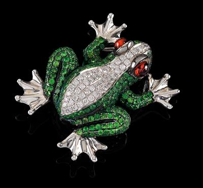 A brooch in the shape of a frog - Klenoty