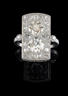 A brilliant ring, total weight ca. 4,10 ct - Klenoty