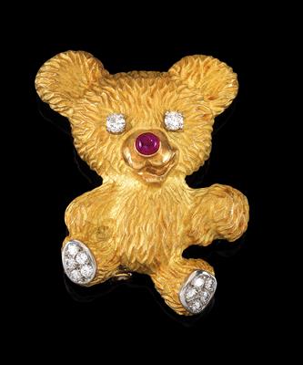 A Bulgari brooch in the shape of a bear - Jewellery