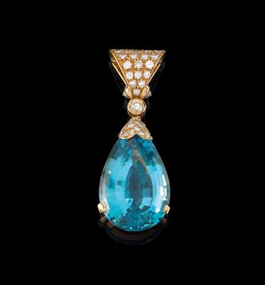 A Nardi topaz pendant - Jewellery