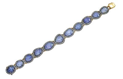 A diamond and tanzanite bracelet - Jewellery