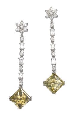 Fancy gray (bzw. dark gray) greeenish yellow 4,24 ct (bzw. 4,25 ct) natural color Ohrgehänge - Juwelen