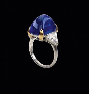 A Bulgari sapphire and diamond ring - Jewellery