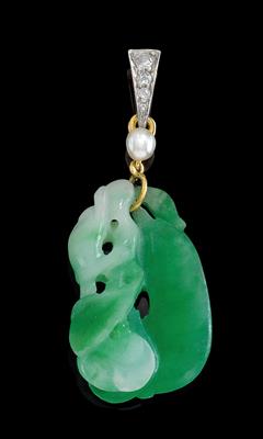 A jadeite pendant - Gioielli