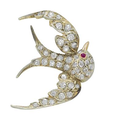 An old-cut diamond and ruby brooch in the shape of a swallow - Jewellery