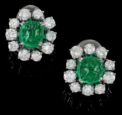 A pair of brilliant and emerald earclips - Klenoty