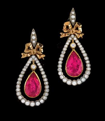 A pair of diamond and tourmaline ear stud pendants - Klenoty