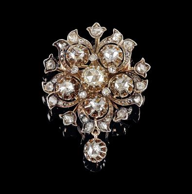 A diamond rhomb brooch total weight c. 1.50 ct - Klenoty