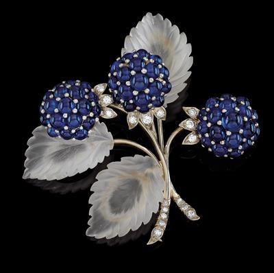 A ‘blackberry’ brooch - Gioielli
