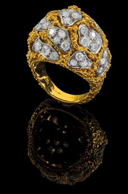 Kutchinsky – A brilliant ring, total weight ca. 2 ct - Klenoty