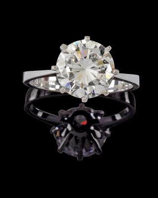 A brilliant solitaire, c. 3.10 ct G/si1 - Gioielli