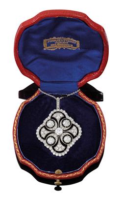 A diamond pendant, total weight 2.77 ct - Gioielli