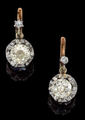 A pair of diamond earrings, total weight c. 1.30 ct - Klenoty