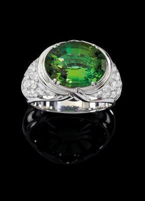 A tourmaline and brilliant ring - Jewellery