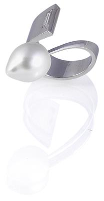 Friedrich Becker diamond and cultured pearl ring - Gioielli
