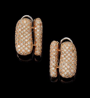 A pair of brilliant ear clips, total weight c. 4.20 ct - Gioielli